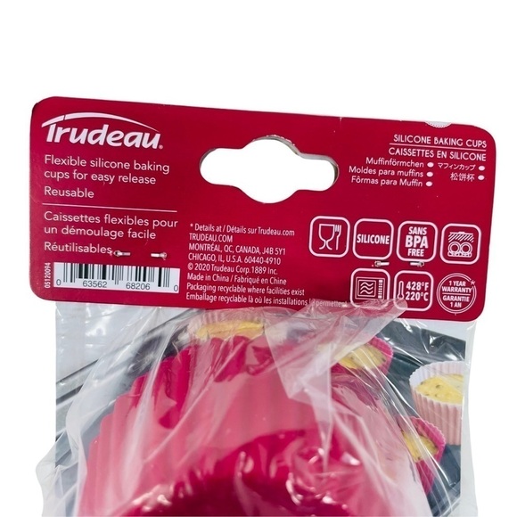 Trudeau Silicone Cupcake and Muffin Baking Cups Pink & Red -BPA Free- 12 Count - Picture 2 of 5